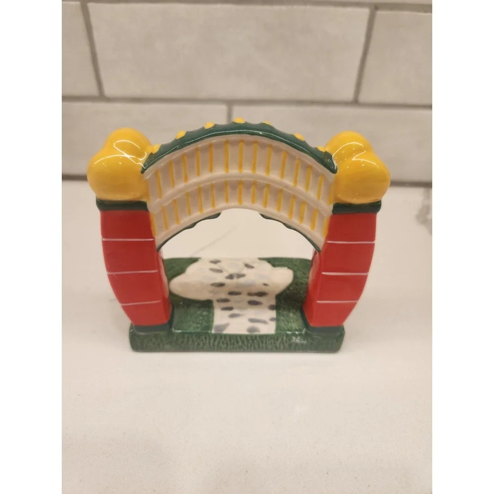 Disney Parks Mickey & Minnie Mouse Salt & Pepper Shakers Arch Stand Replacement‎